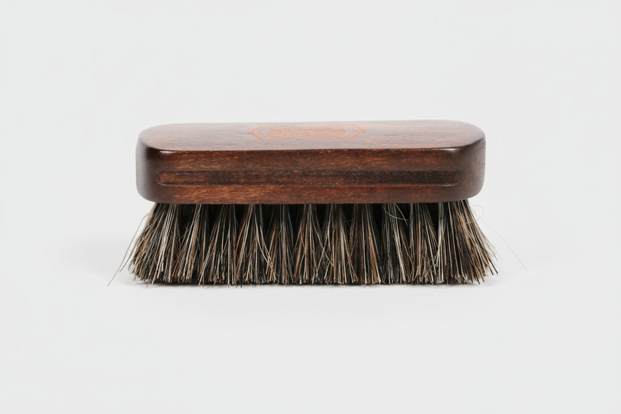 BROSSE POUR CUIR